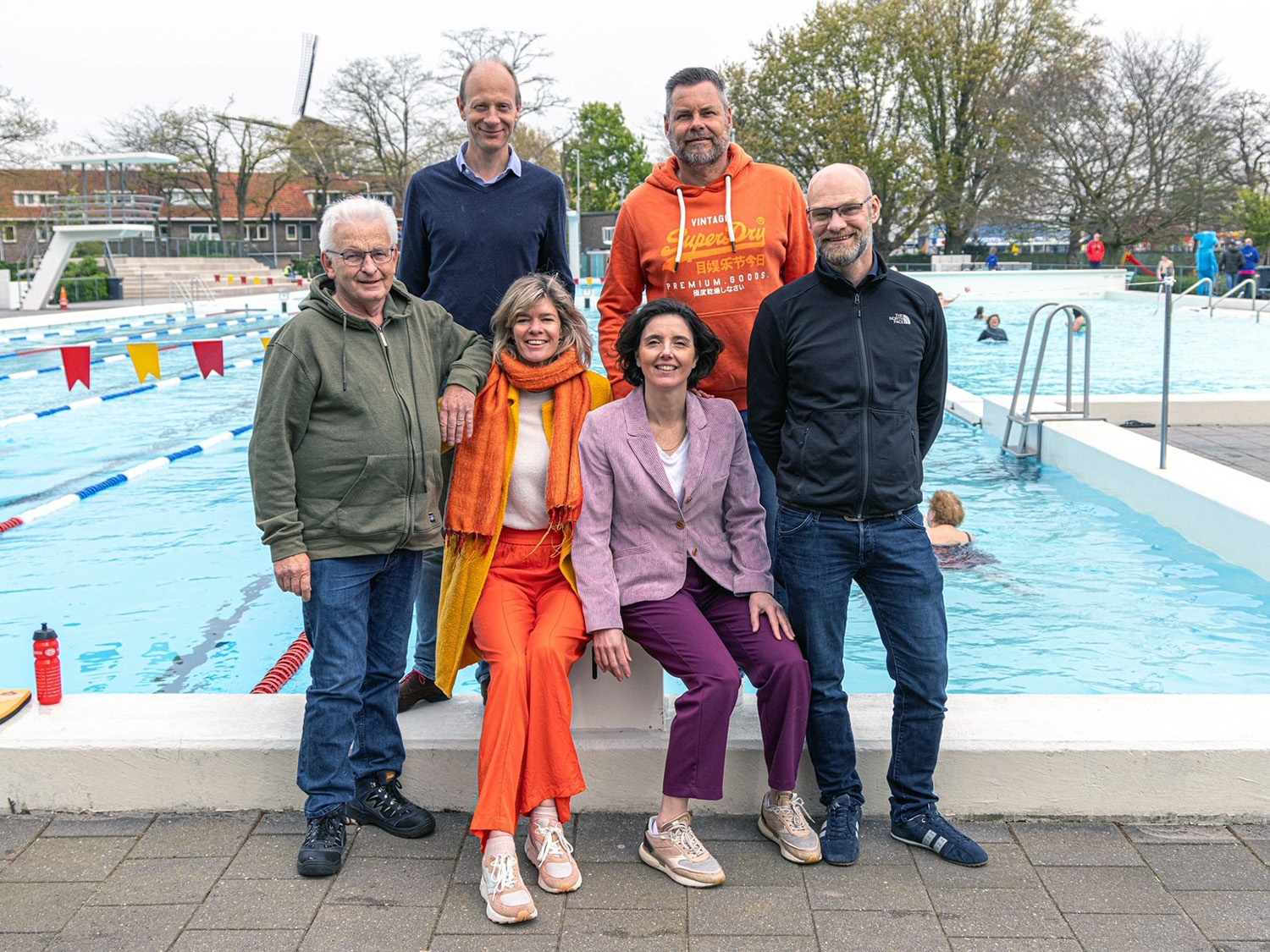 bestuur-groepsfoto 1500 Groepsfoto bestuur 2024